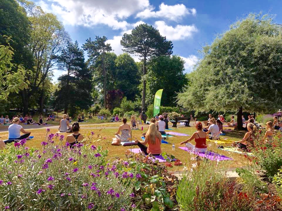 Free outdoor Park Yoga classes