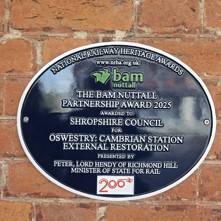 Close up pf the plaque that is now in place at the Cambrian Railway building