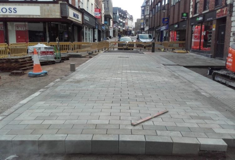 Pedestrian crossing in Shoplatch with setts laid prior to grouting.